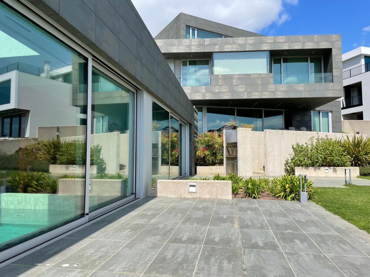 Tres Prismas Exclusive Villa Sarria Exteriör bild