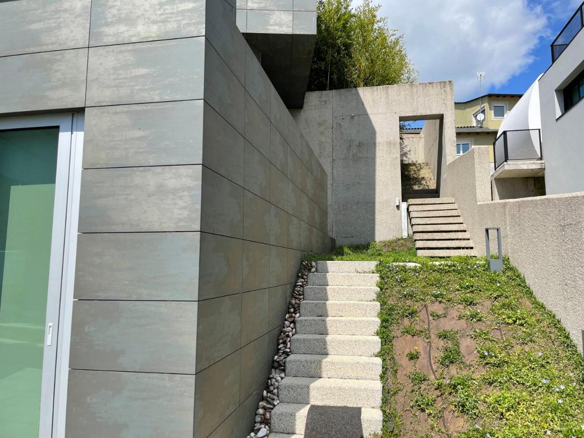 Tres Prismas Exclusive Villa Sarria Exteriör bild