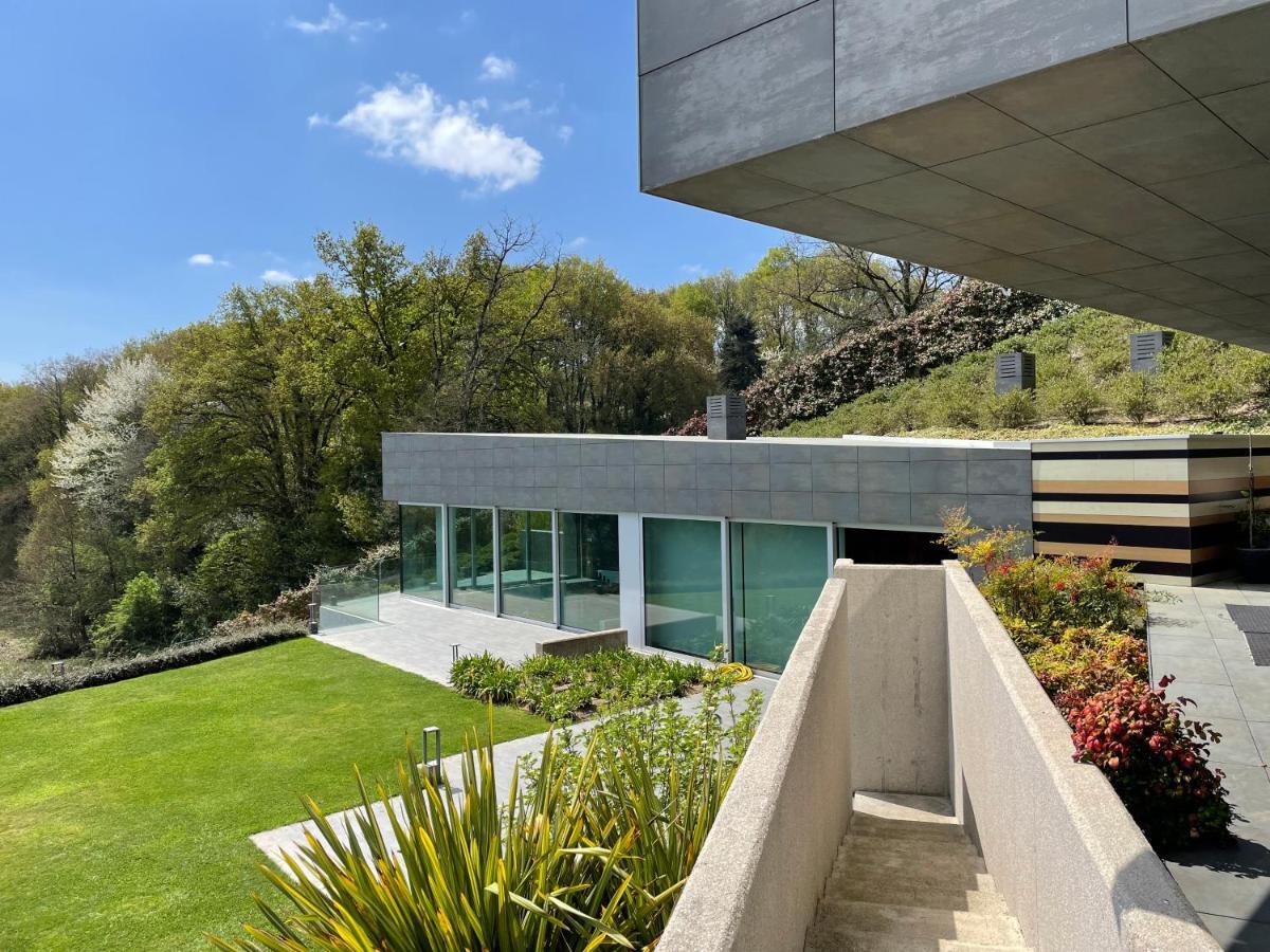 Tres Prismas Exclusive Villa Sarria Exteriör bild